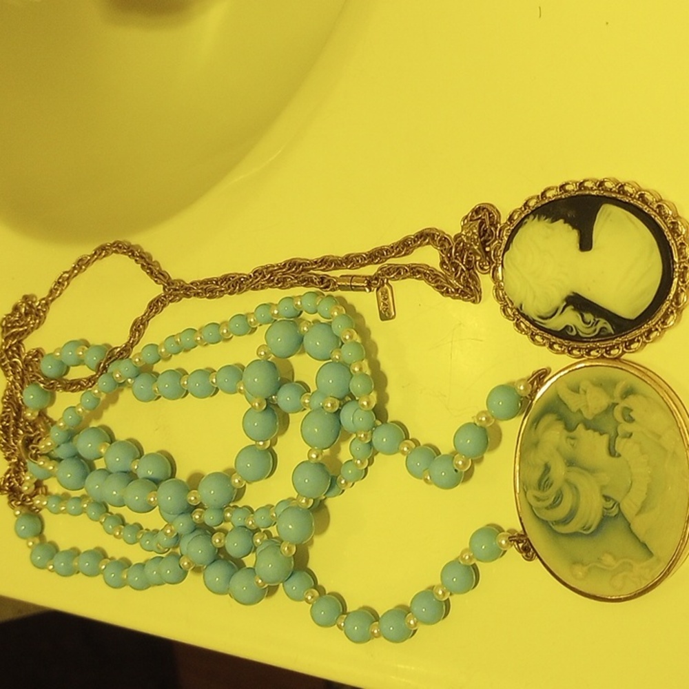 Gold and blue gold necklace